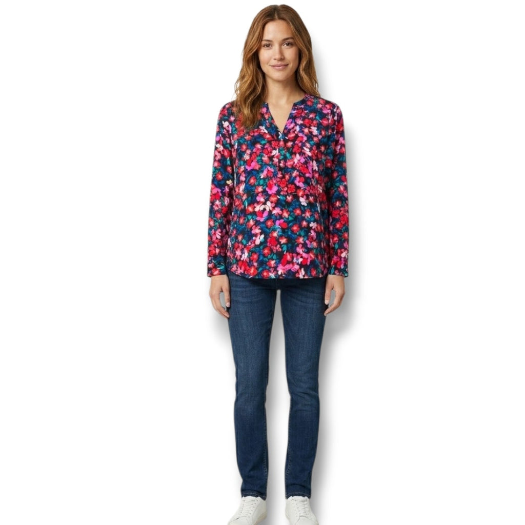 Attention Women’s Floral Long Sleeve Lightweight Blouse Sz Medium Polyester