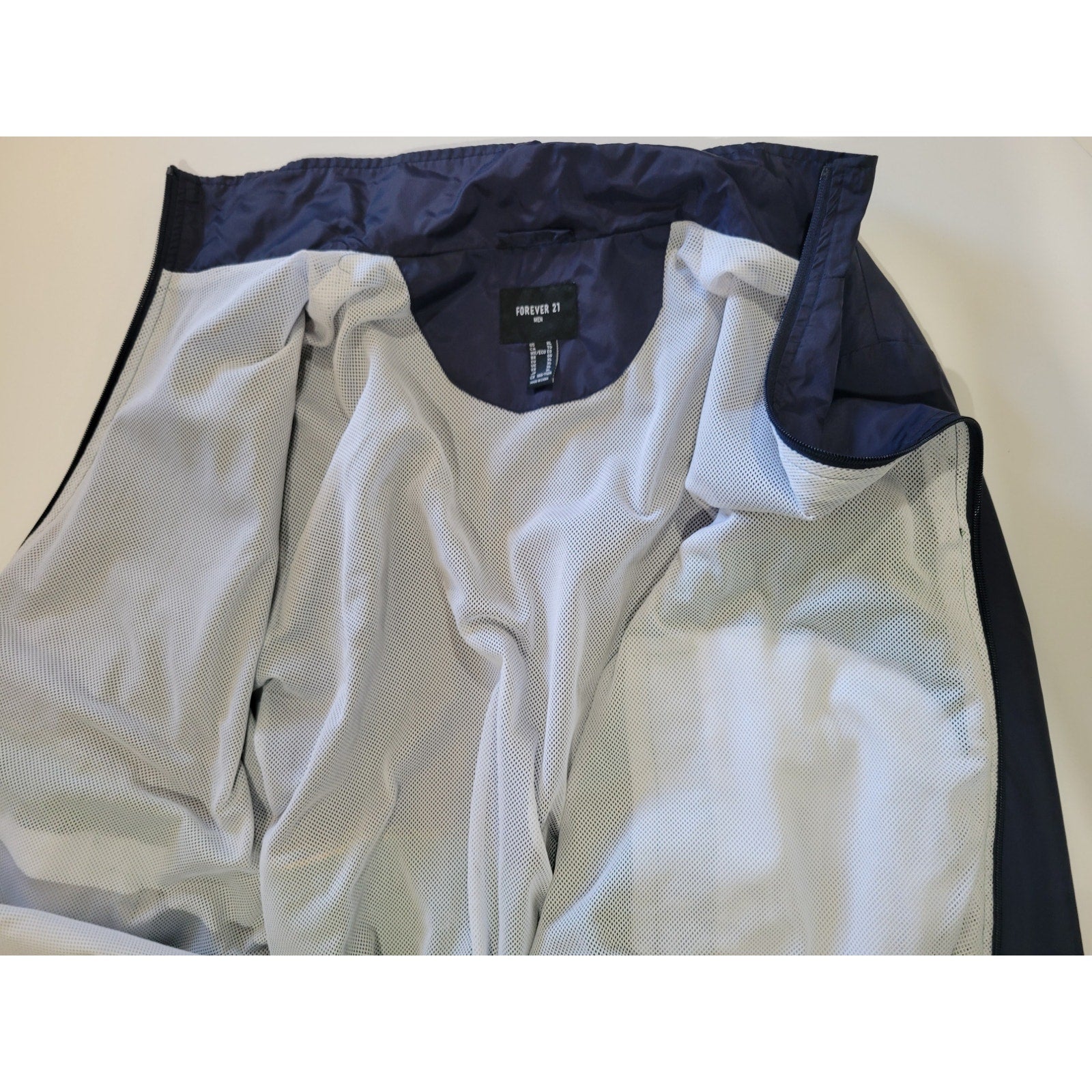 Forever 21 Men’s Colorblock Windbreaker Jacket Blue Yellow Green – Size XL