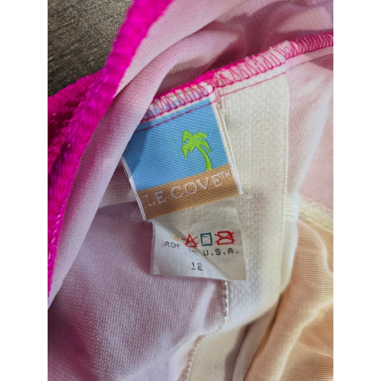 Vintage Le Cove Hot Pink Textured One Piece Swimsuit Size 12 Made in USA