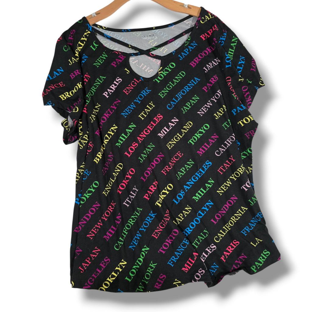 Joe Boxer Women’s plus size Multicolor City Print Crisscross Neck Top – Size 3X
