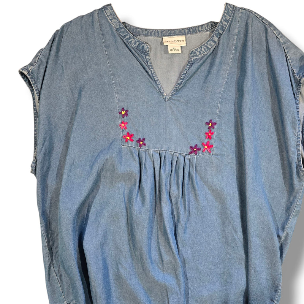 Liz Claiborne Women’s Chambray Blue Embroidered Sleeveless Top – 100% Lyocell XL
