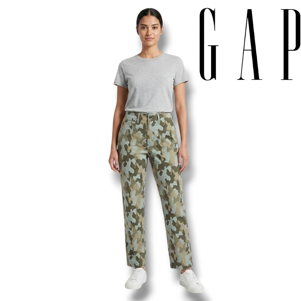 GAP Women’s High Rise Camo Girlfriend Chino Pants Size 6