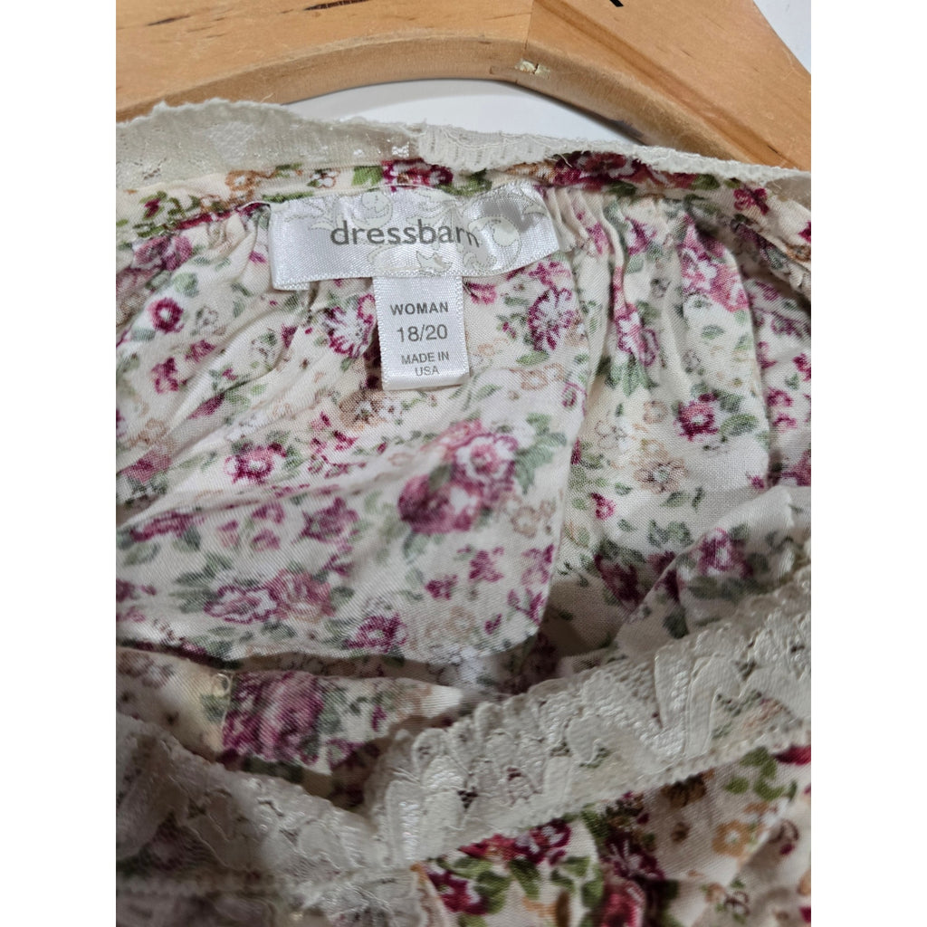 Dressbarn Woman Floral Lace Trim Puff Sleeve Blouse – Size 18/20 Made in USA