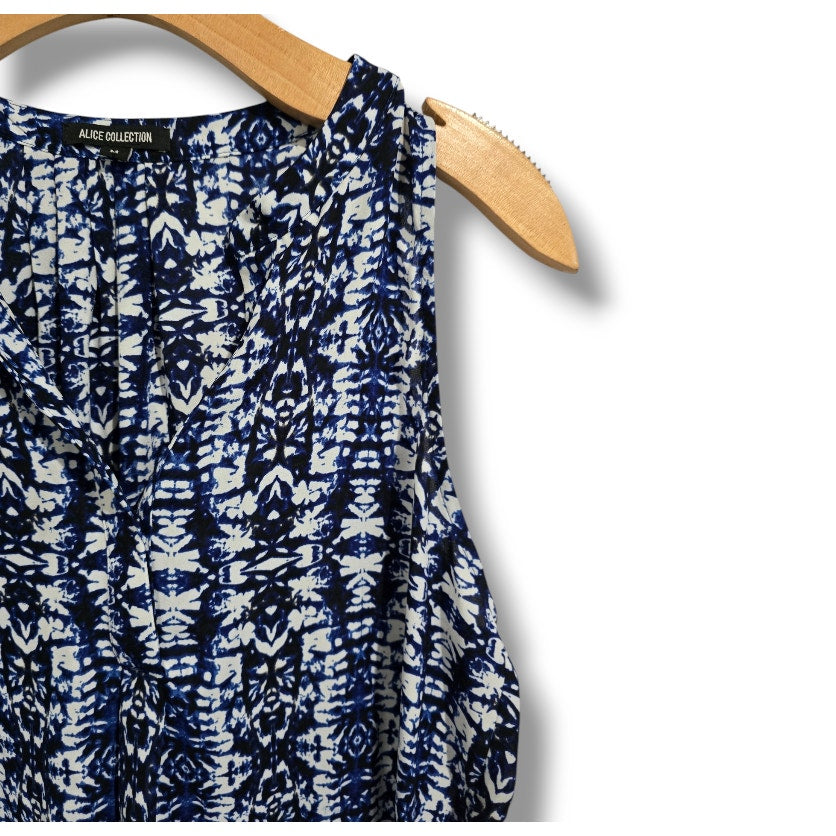 Alice Collection Women’s Navy Sleeveless Career Blouse Size M