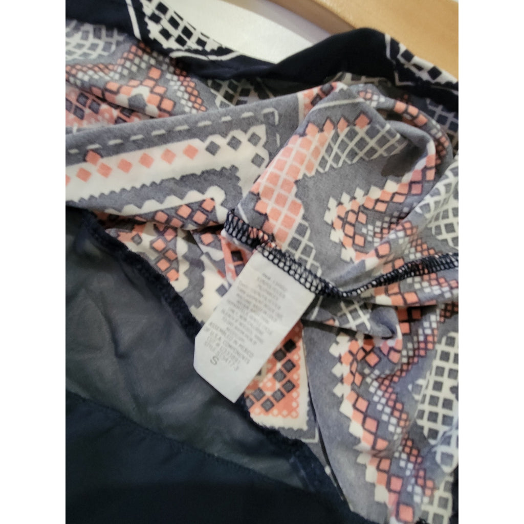 Julie’s Closet Women’s Multicolor Tribal Chevron Print Sleeveless Blouse Small