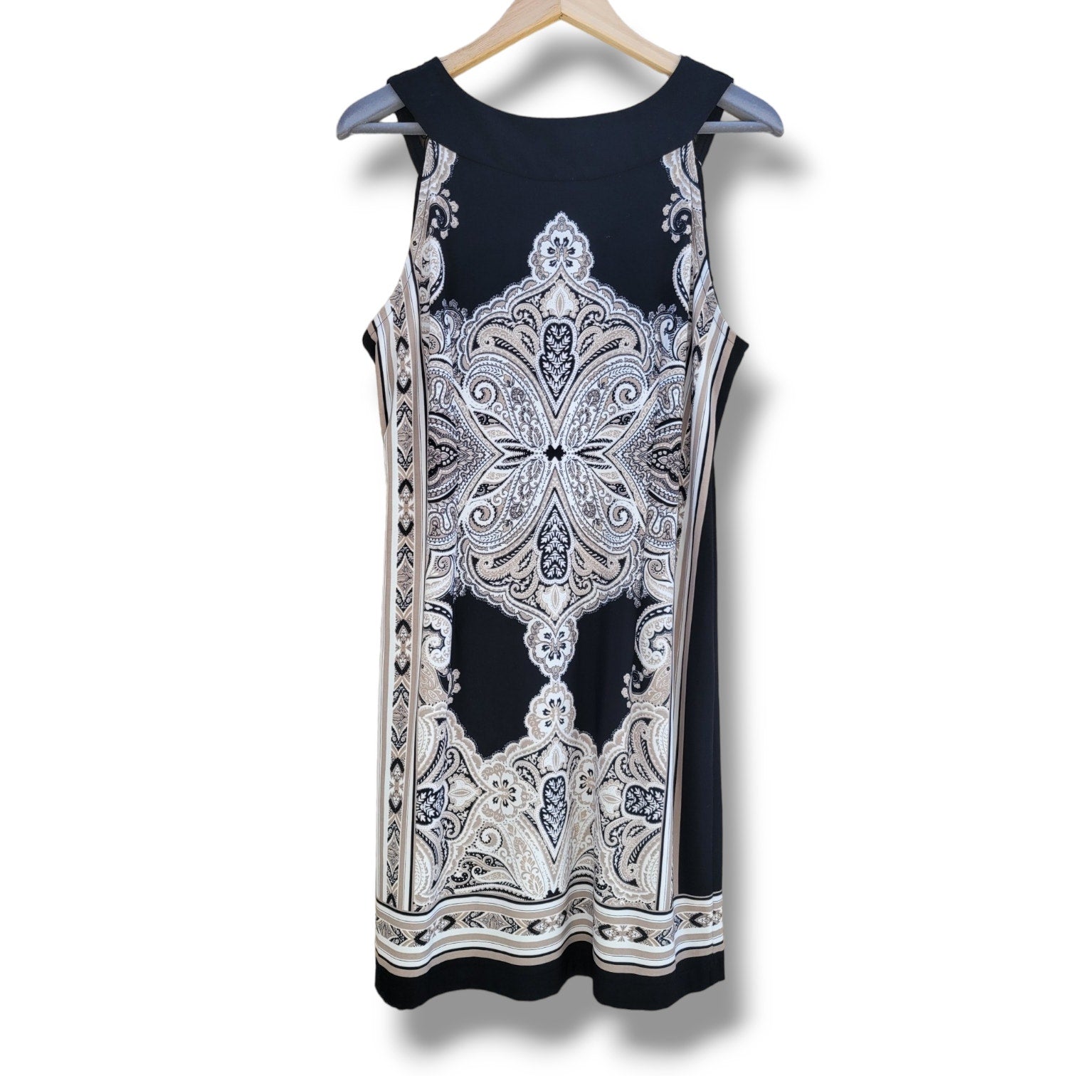 Sandra Darren Women’s Sleeveless Printed Jersey Necklace Dress Black Beige