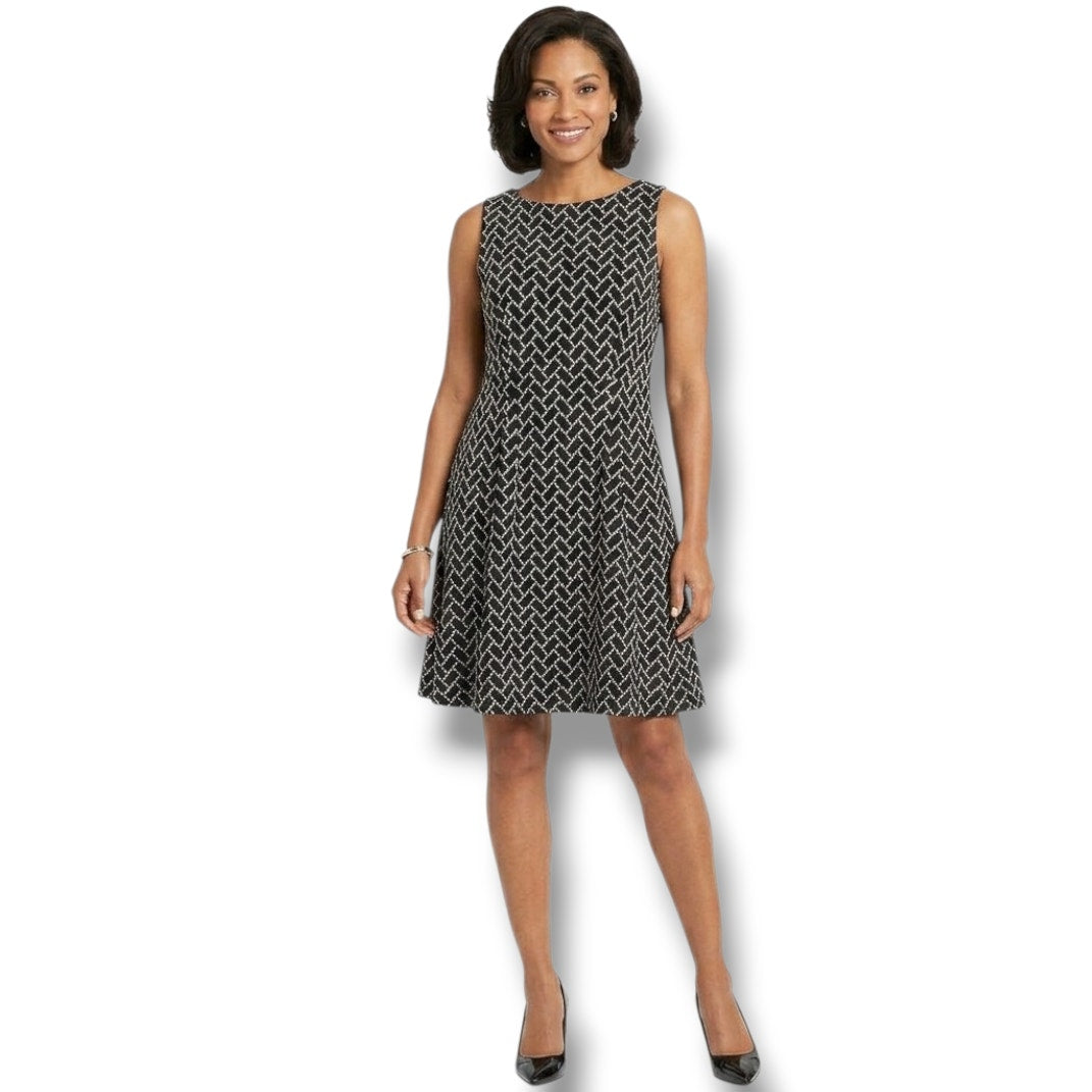 Jones New York Signature Women’s Black & White Textured Sleeveless Sheath Dress