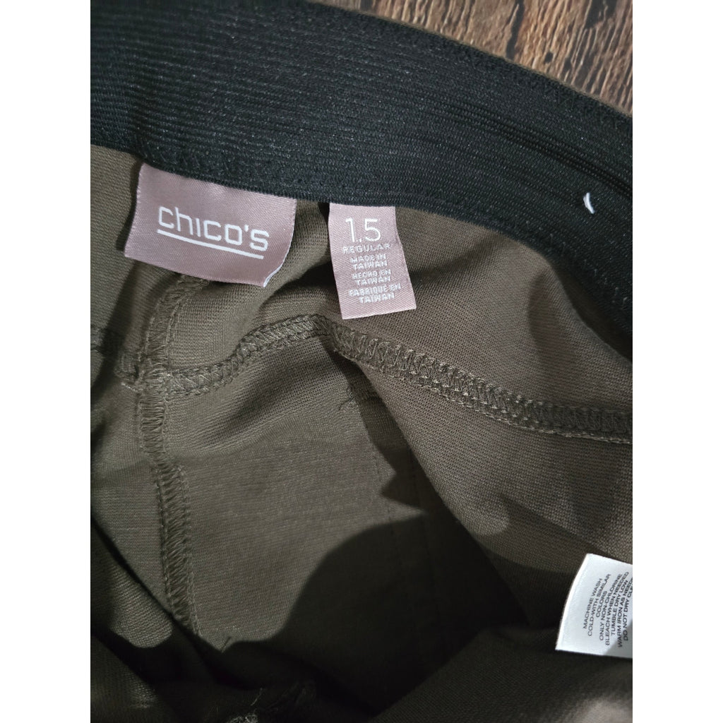 Chico’s Women’s Sage Green Pull-On Straight Leg Pants | Size 1.5 (medium/10)