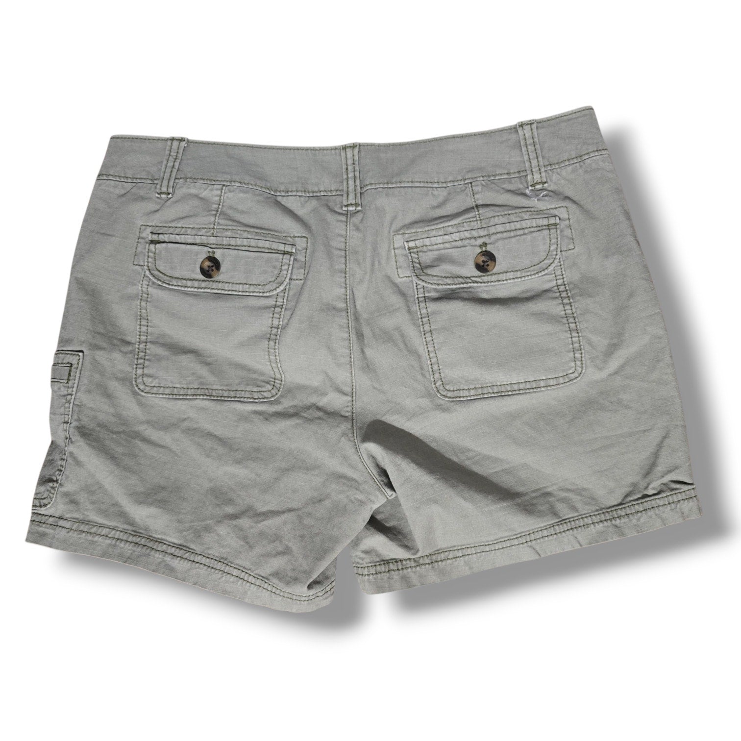 Eddie Bauer Women's Size 10 Specially Dyed Olive Green Cargo Outdoor Shorts
