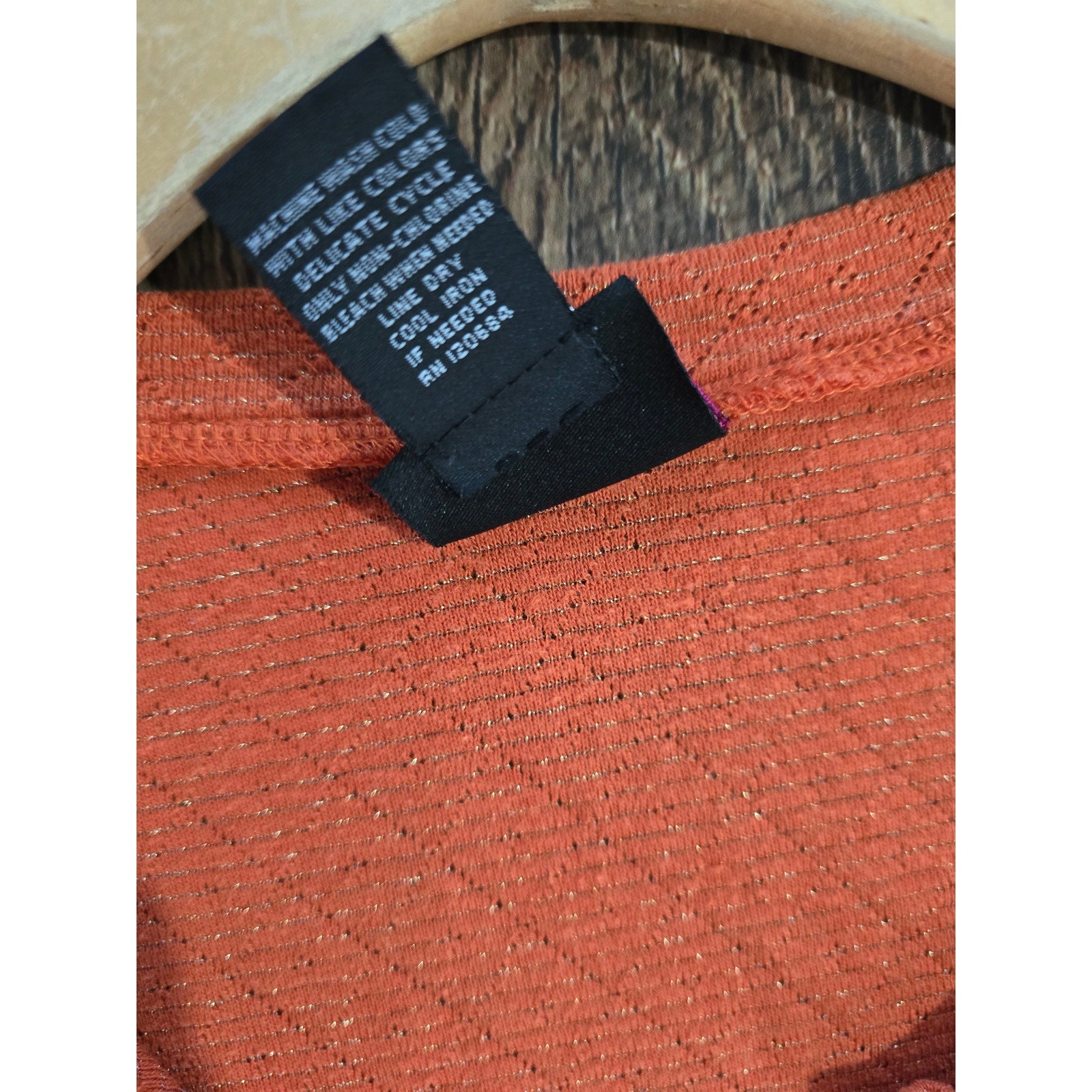 Torrid Size 2 Orange Burnt Rust Metallic Shimmer Henley Tank Top Plus
