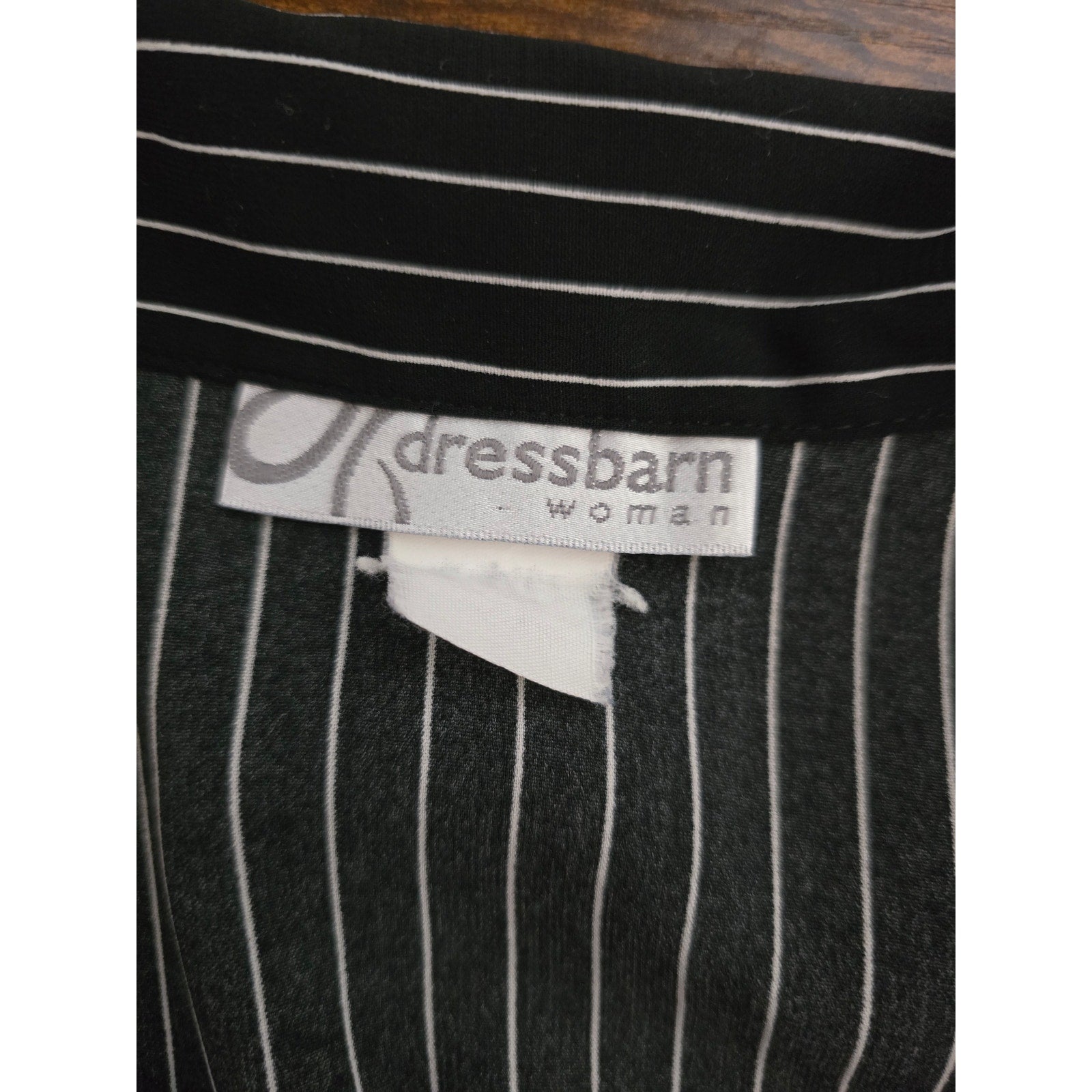 Dressbarn Woman Black White Chevron Pinstripe Button Down Shirt Estimated 1X