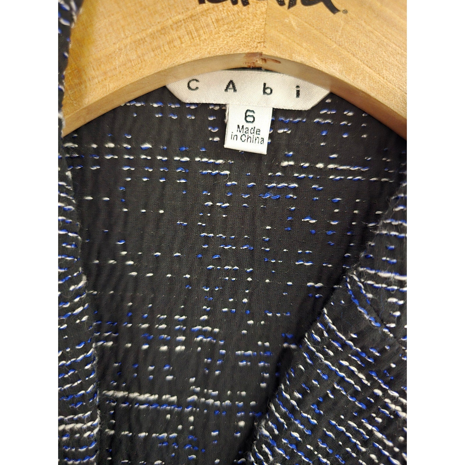 Cabi Women's Size 6 Black Blue Textured Knit Zip Front Blazer Jacket