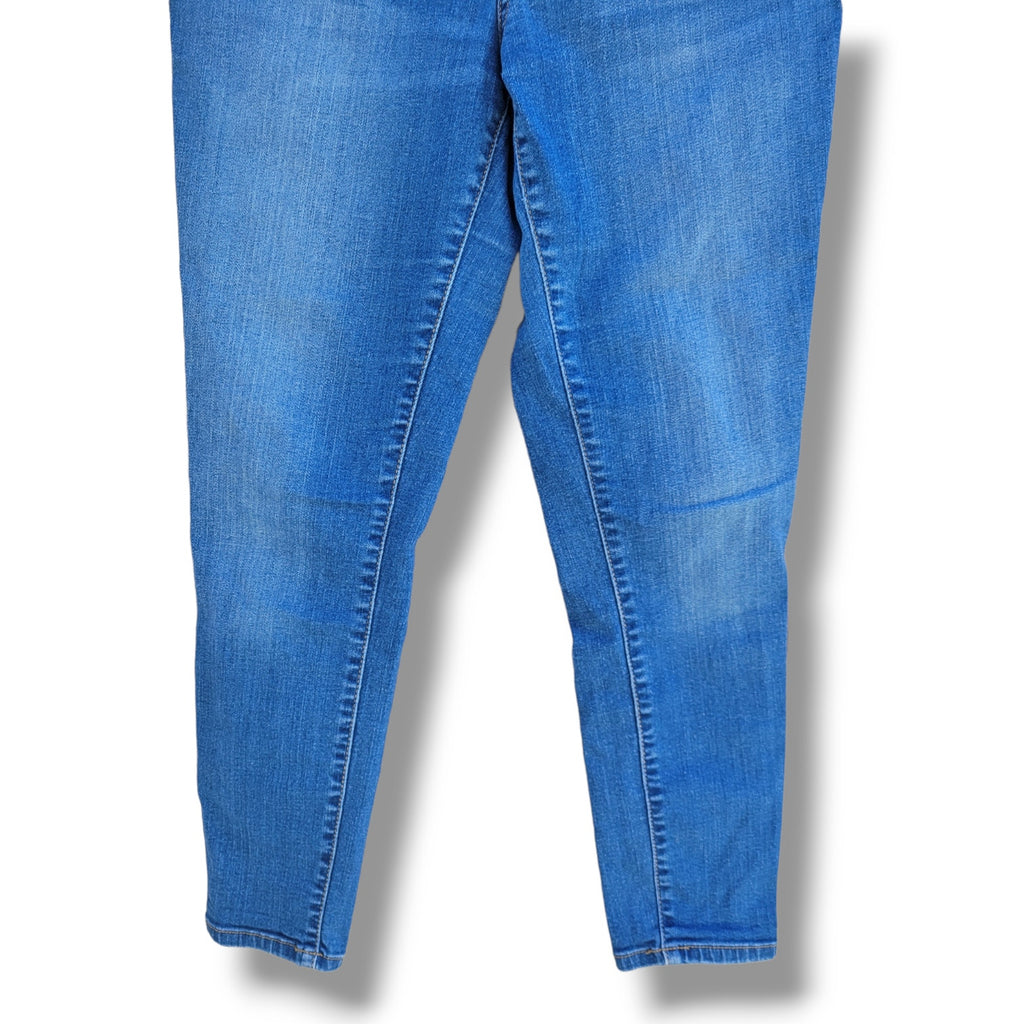 Isabel Maternity Women's skinny Cropped jeans 
 - sz 2