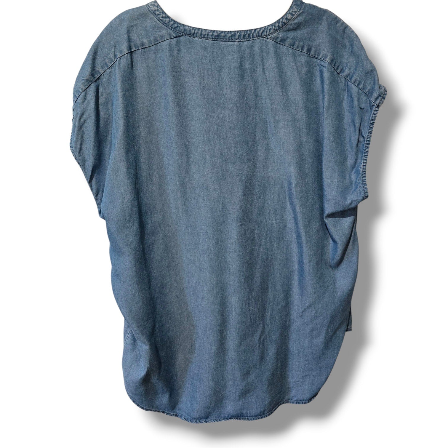 Liz Claiborne Women’s Chambray Blue Embroidered Sleeveless Top – 100% Lyocell XL
