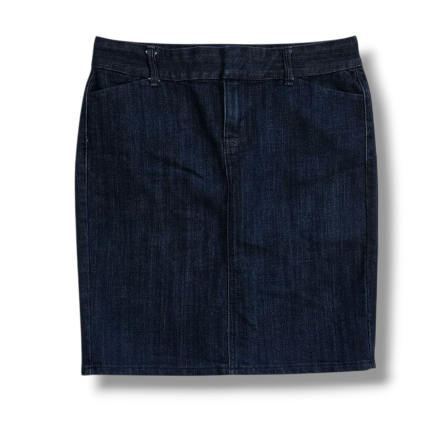 Old Navy Women’s Blue Wash Denim Skirt with Pockets – Size 2, Gently Used