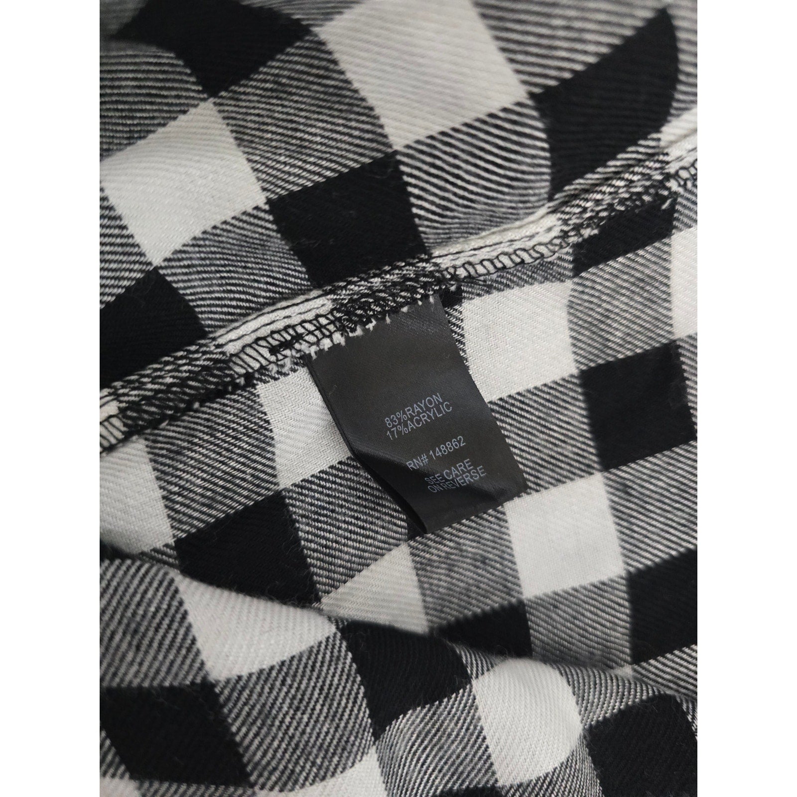 Torrid Size 3 Black White Buffalo Plaid Button Down Flannel Shirt Plus Size