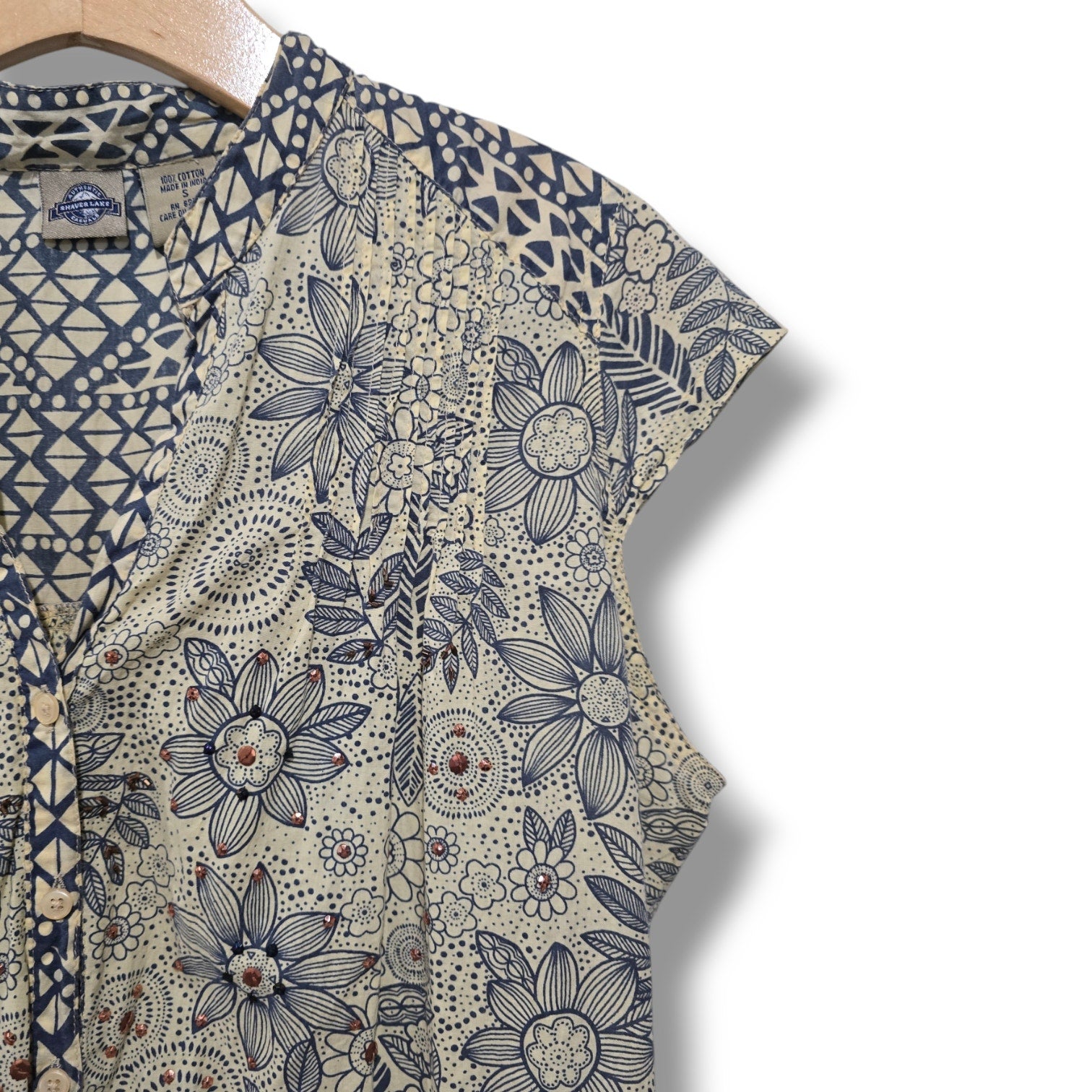 Shaver Lake Tahoe Women’s Yellow Floral Embellished Button-Front Blouse Small
