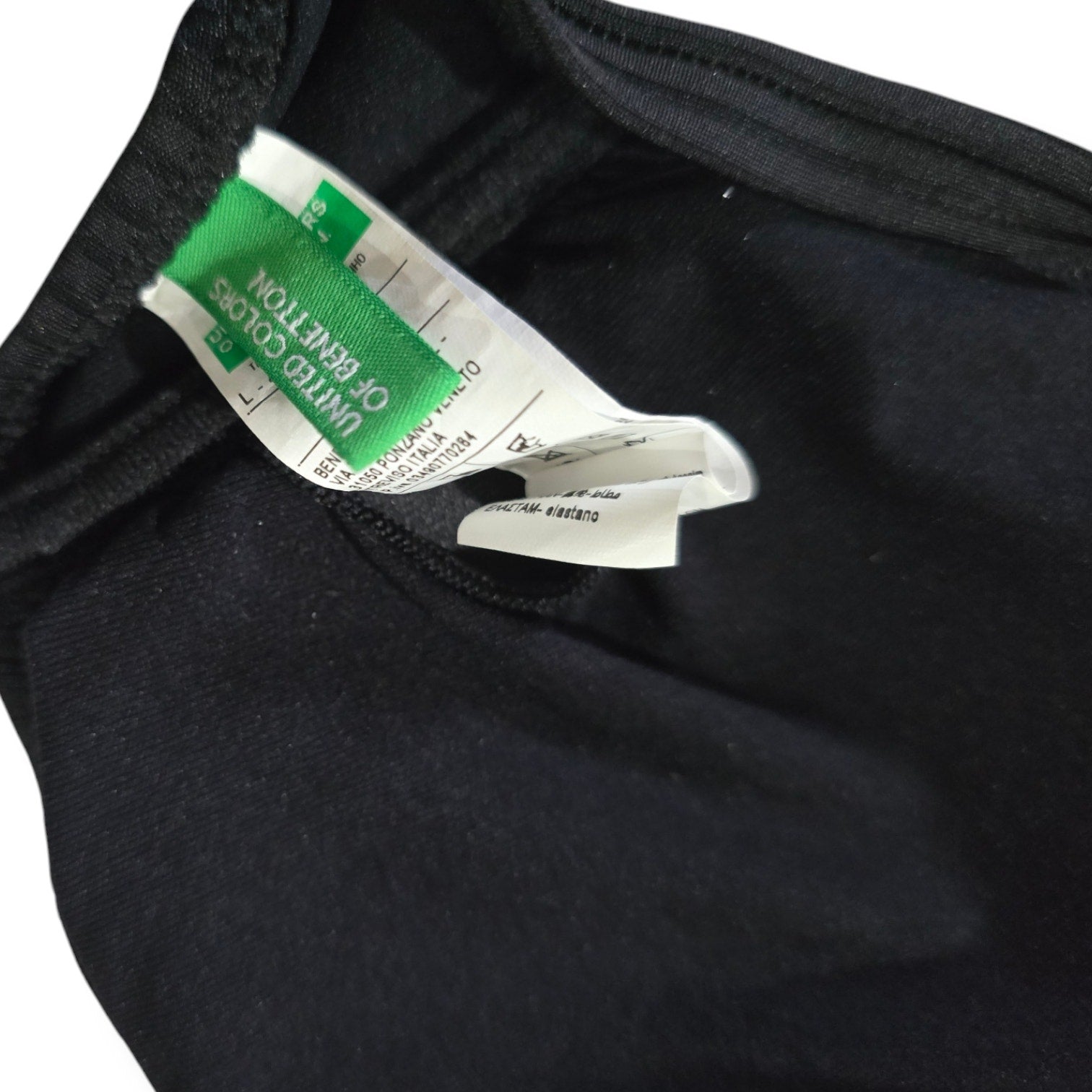 United Colors of Benetton women's Black V-Wire Ruched Bikini Top B-Cup