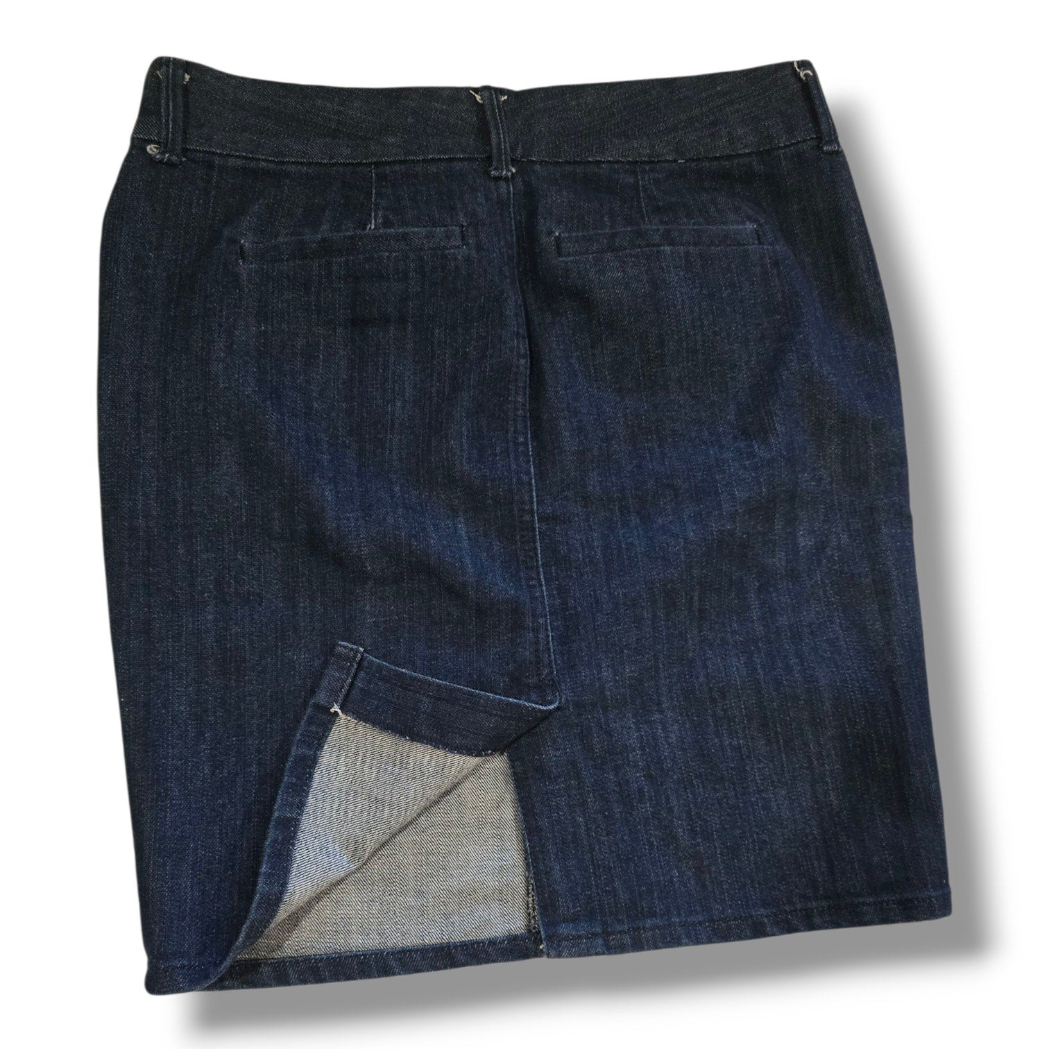 Old Navy Women’s Blue Wash Denim Skirt with Pockets – Size 2, Gently Used
