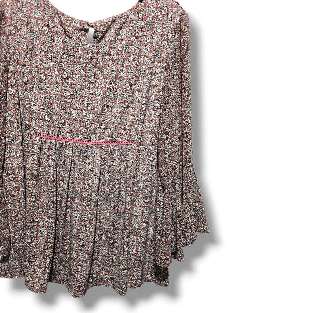 Terracotta women's Paisley Smocked-Accent Bell-Sleeve Blouse xl