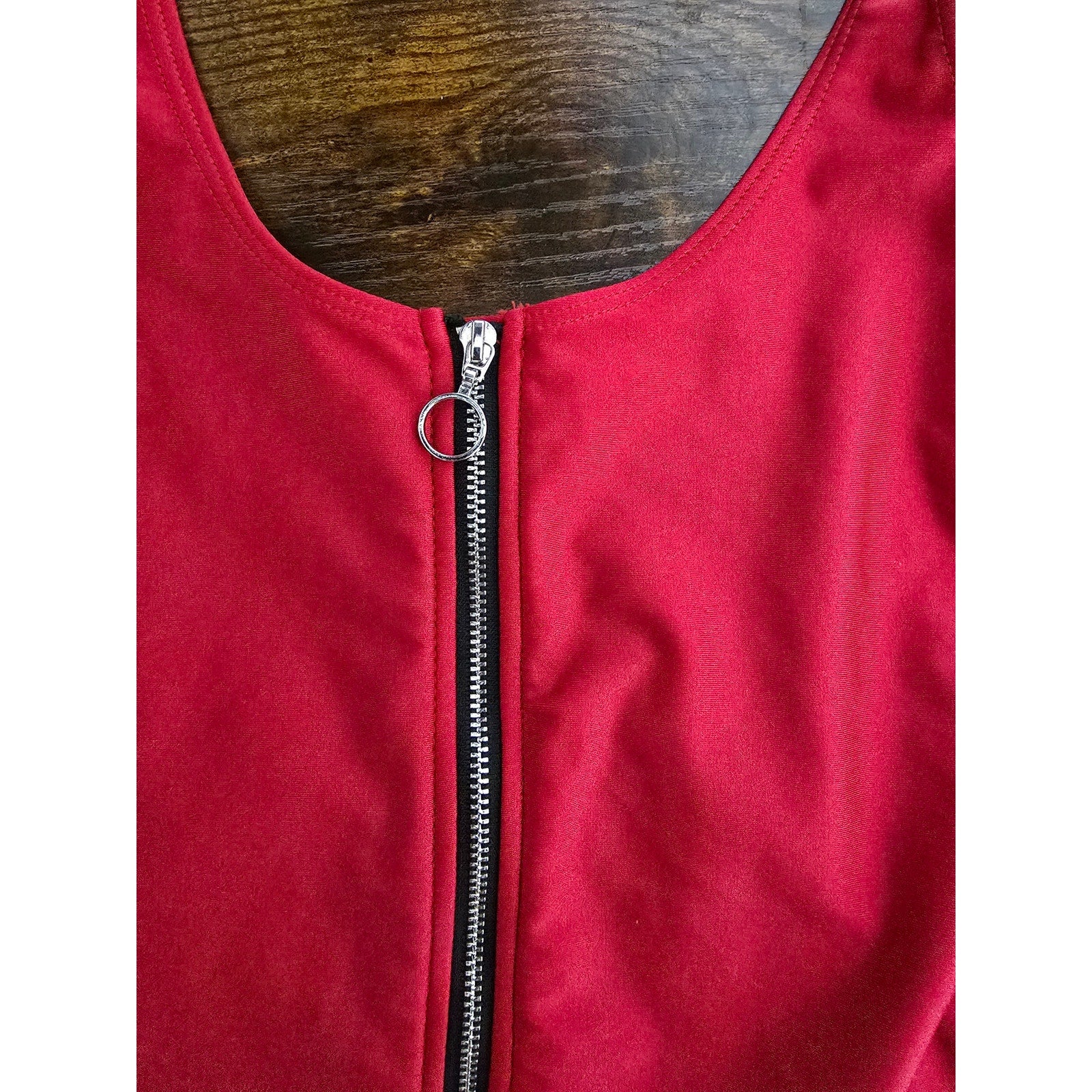 Dixperfect Women's Size Large Red Front Zipper High Cut One-Piece Swimsuit