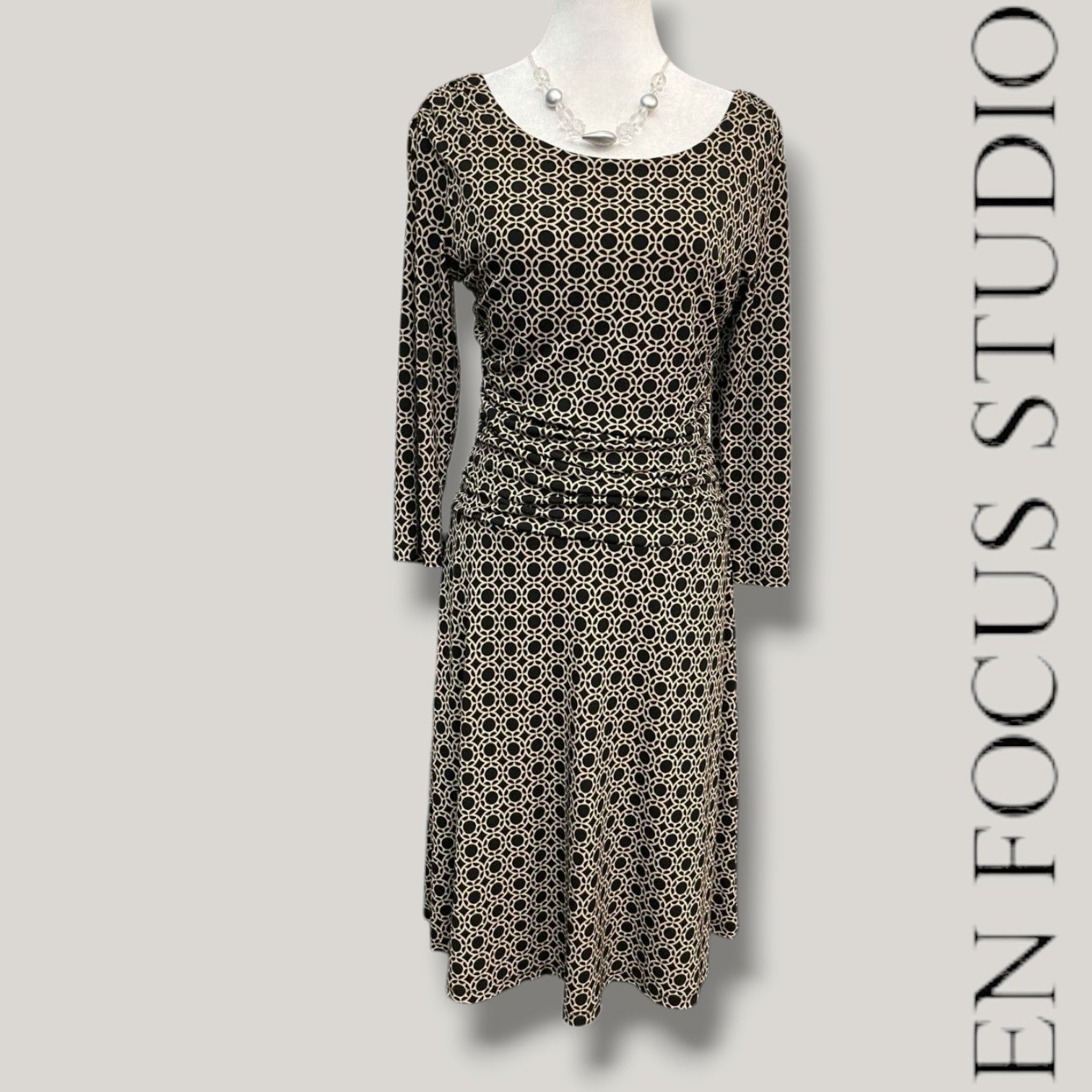 En Focus Studio Brown & Black Geometric Print Ruched Midi Dress Size 8