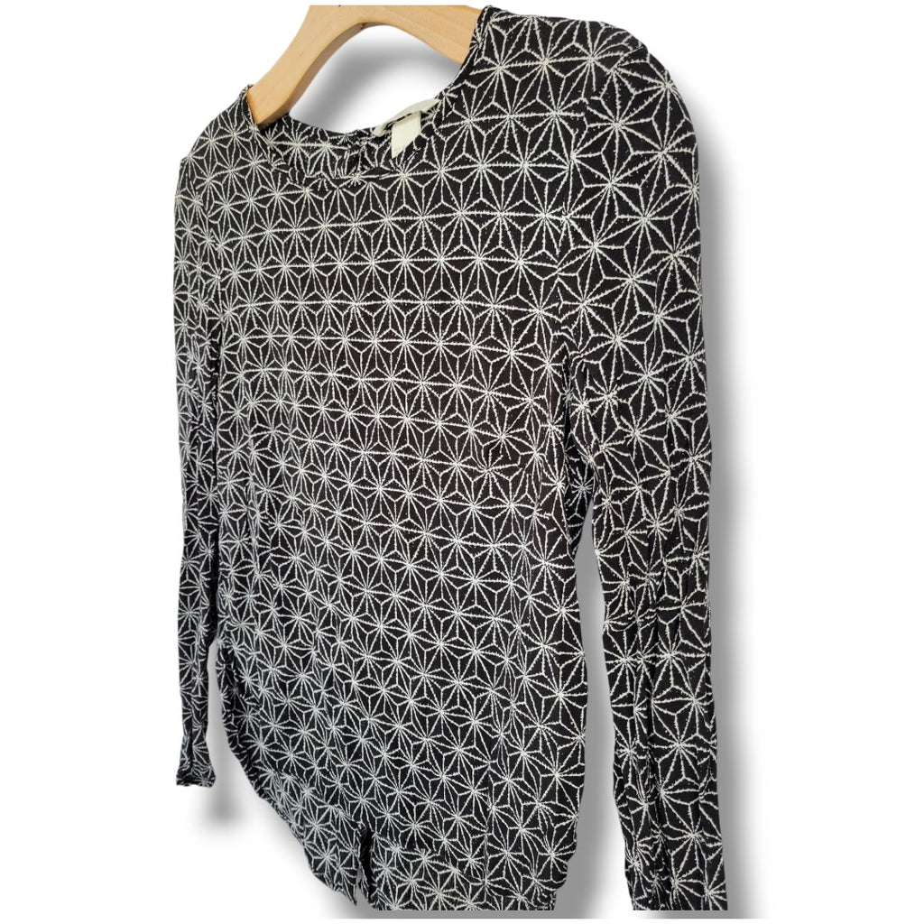 H&M Women’s Black Star Print long sleeve button back Blouse - sz 2