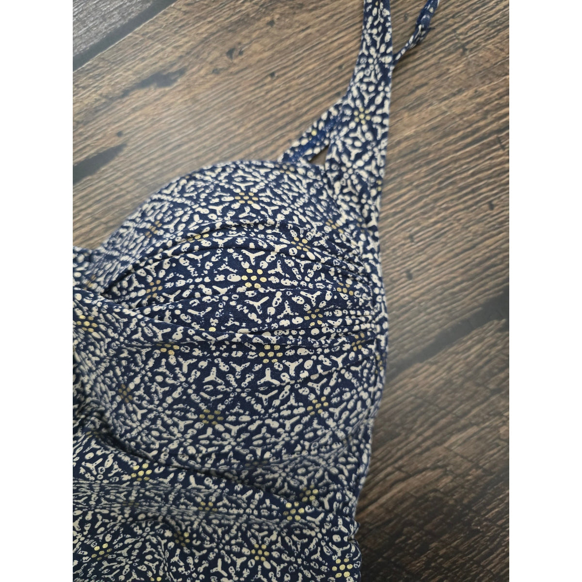Nip Tuck Swim One Piece Swimsuit Women US 8 Blue Print Ruched Multi Fit Cup