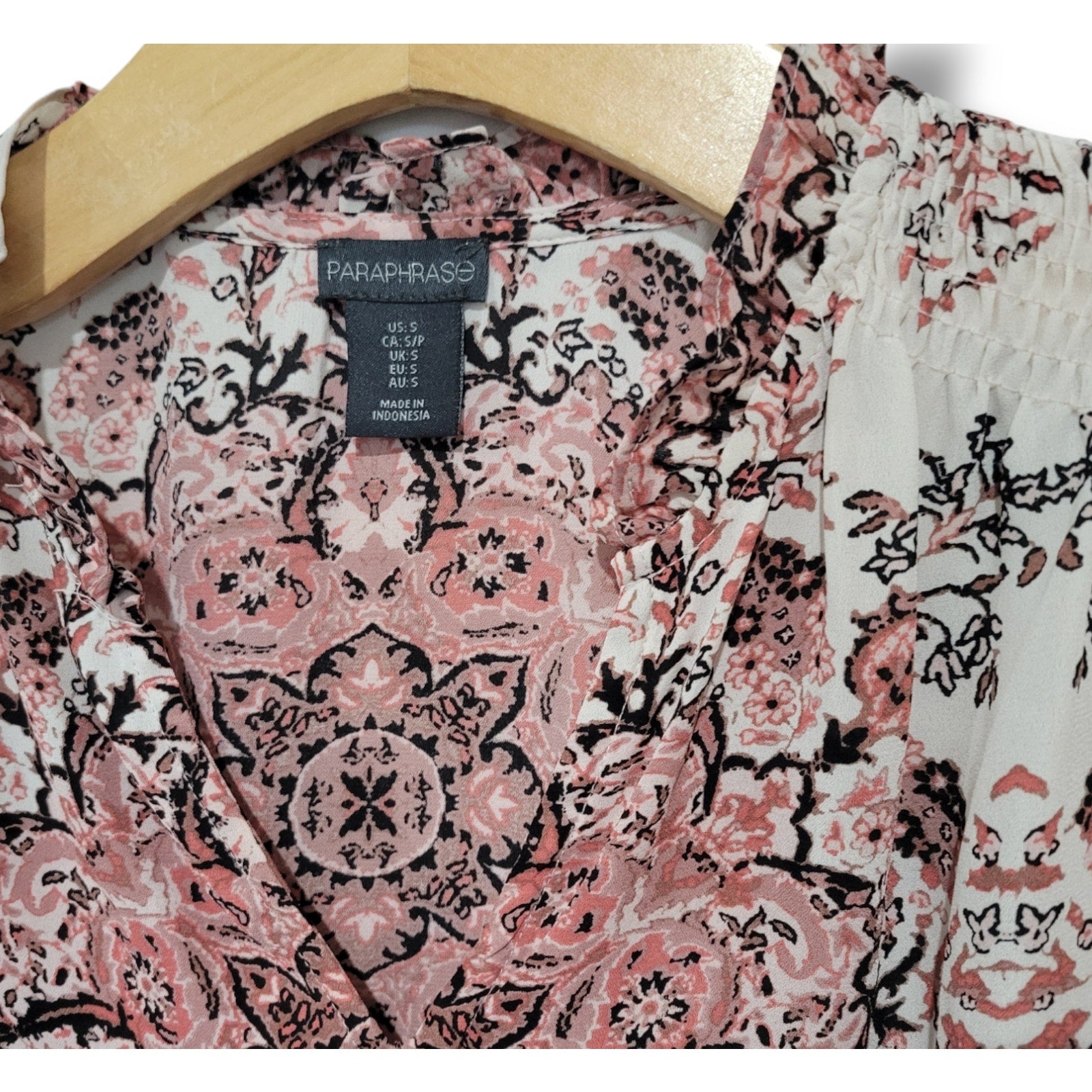 Paraphrase Women’s Pink Multicolor Floral Long Sleeve Blouse – Size Small