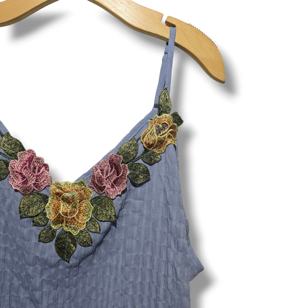 Women's Size 2XL Slate Blue Textured Floral Embroidered Cami Cami Top