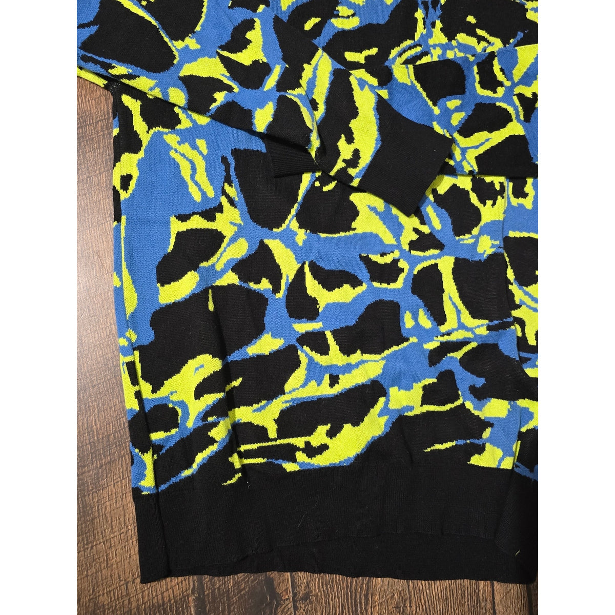 Zara Men's Abstract Camo Intarsia Knit Sweater Electric Blue Yellow Small