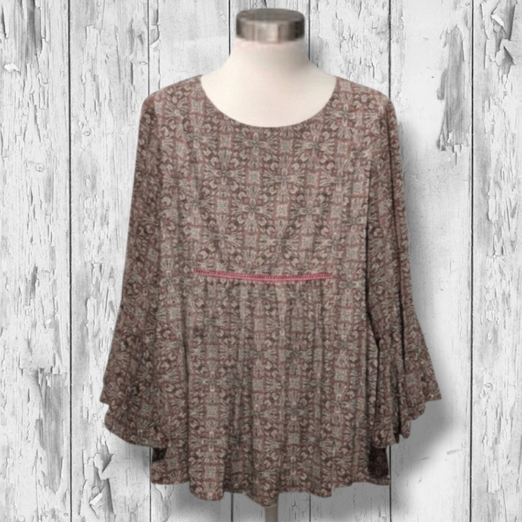 Terracotta women's Paisley Smocked-Accent Bell-Sleeve Blouse xl