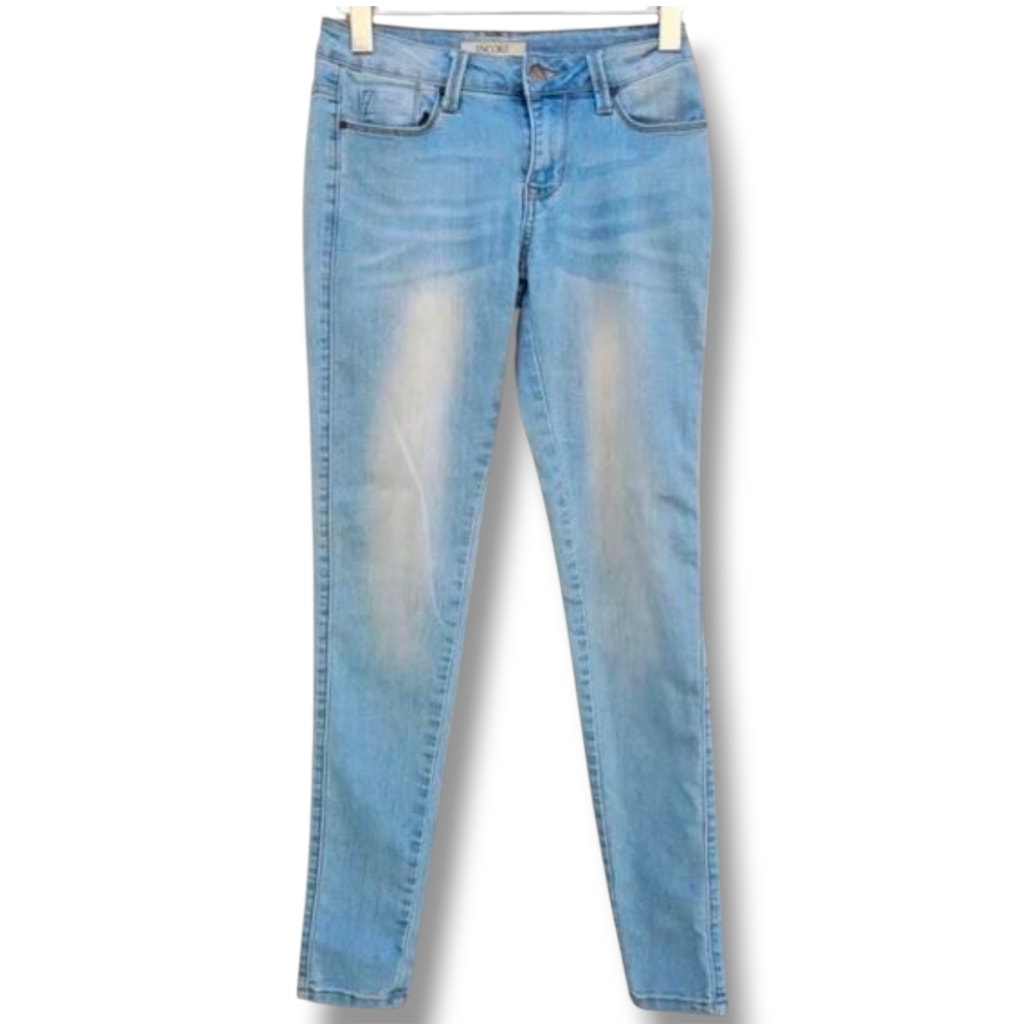 Encore Juniors Light Wash Blue Skinny Low-Rise Jeans – Size 1