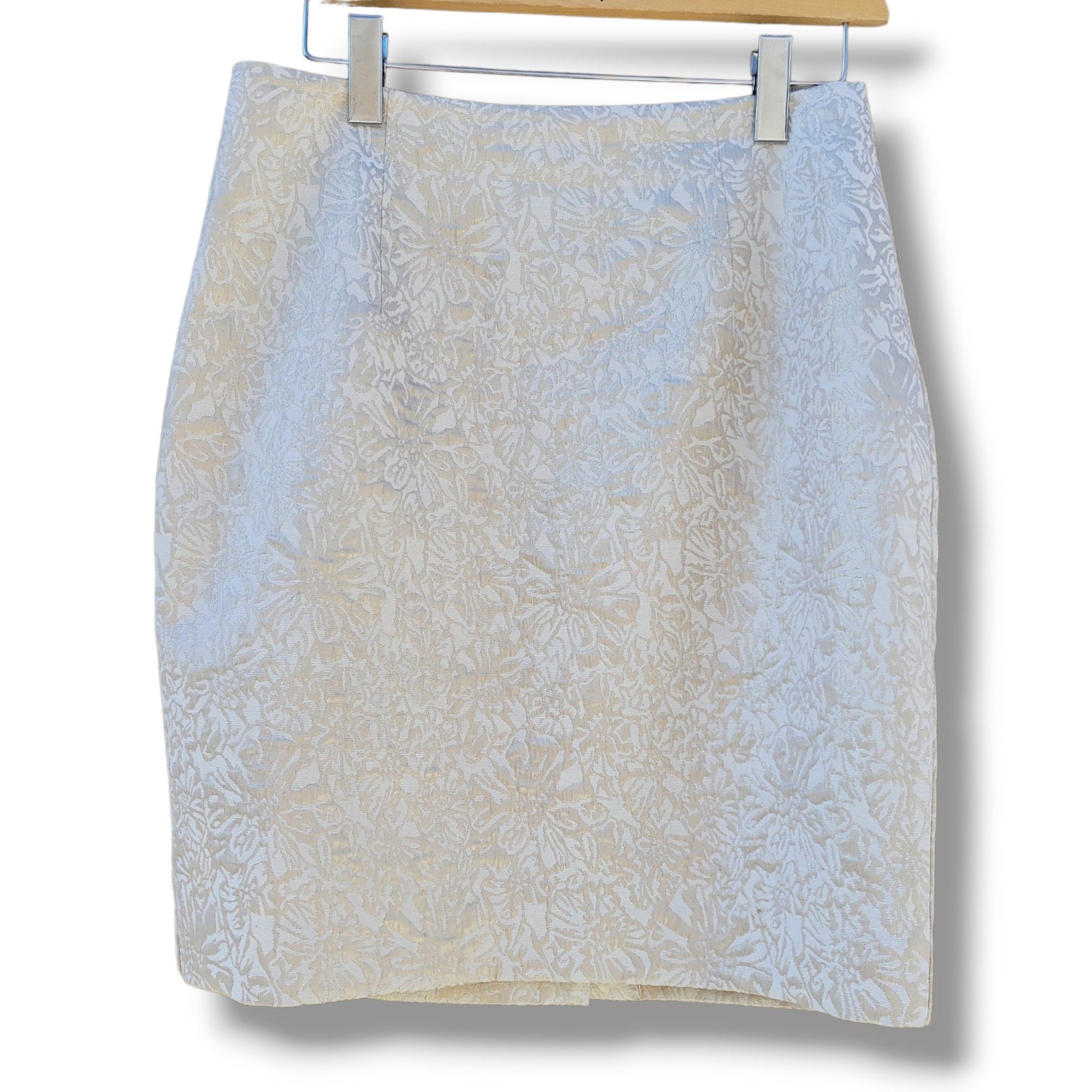 Liz Claiborne Villager women's Metallic Floral Pencil Skirt Shimmer Size 8
