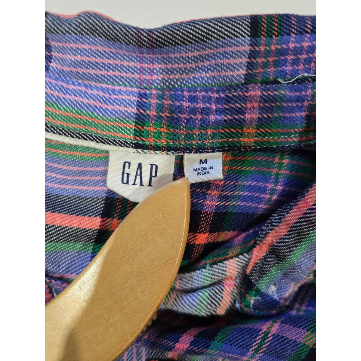 GAP Women’s Purple Plaid Button-Up Long Sleeve Shirt Medium