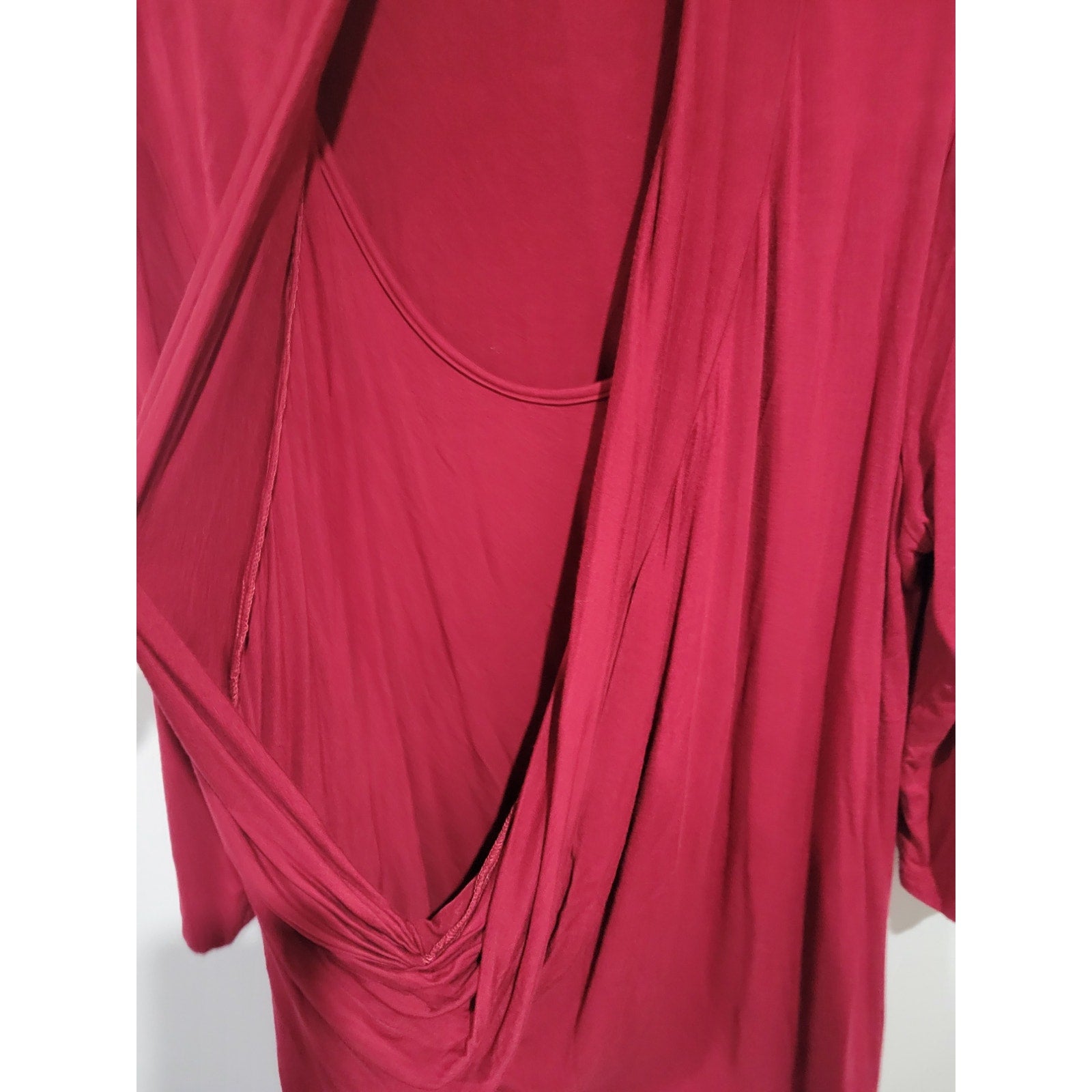 Rhonda Shear Women’s Burgundy 2-in-1 Draped Front Top Size Large