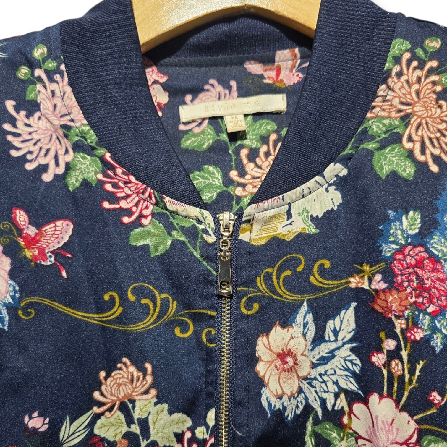 Style Me Women's Size M Navy Blue Asian Floral Butterfly Satin Bomber Jacket
