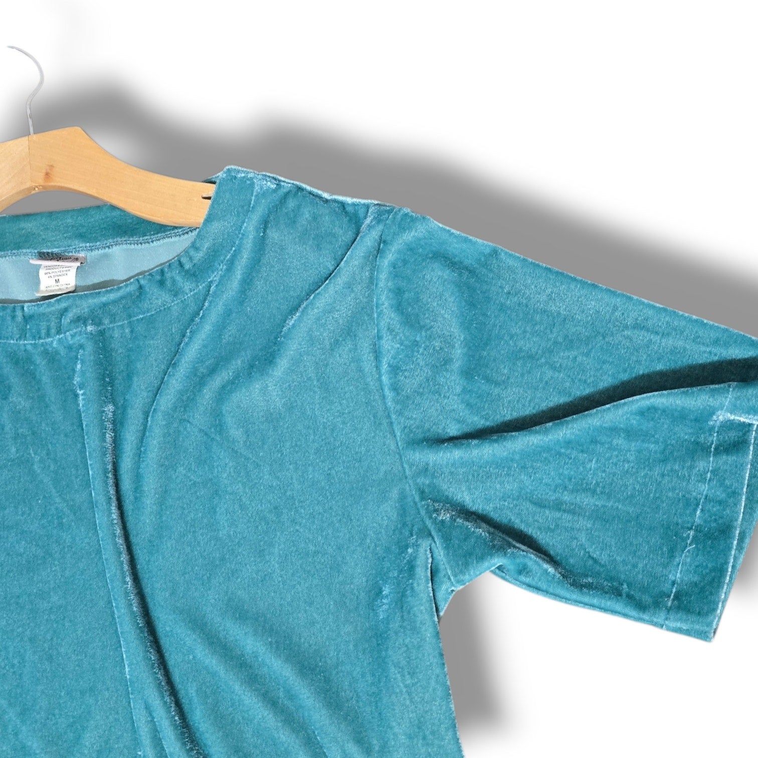 Jolie Delafield Women's Medium Teal Velvet Short Sleeve Top
