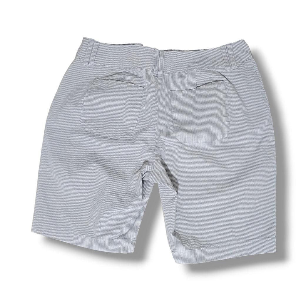 St. John's Bay Petite Size 12P Blue White Seersucker Striped Shorts