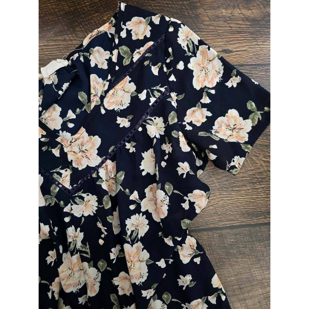 Sienna Sky Women's Size Small Navy Blue Peach Floral Crochet Trim V-Neck Blouse