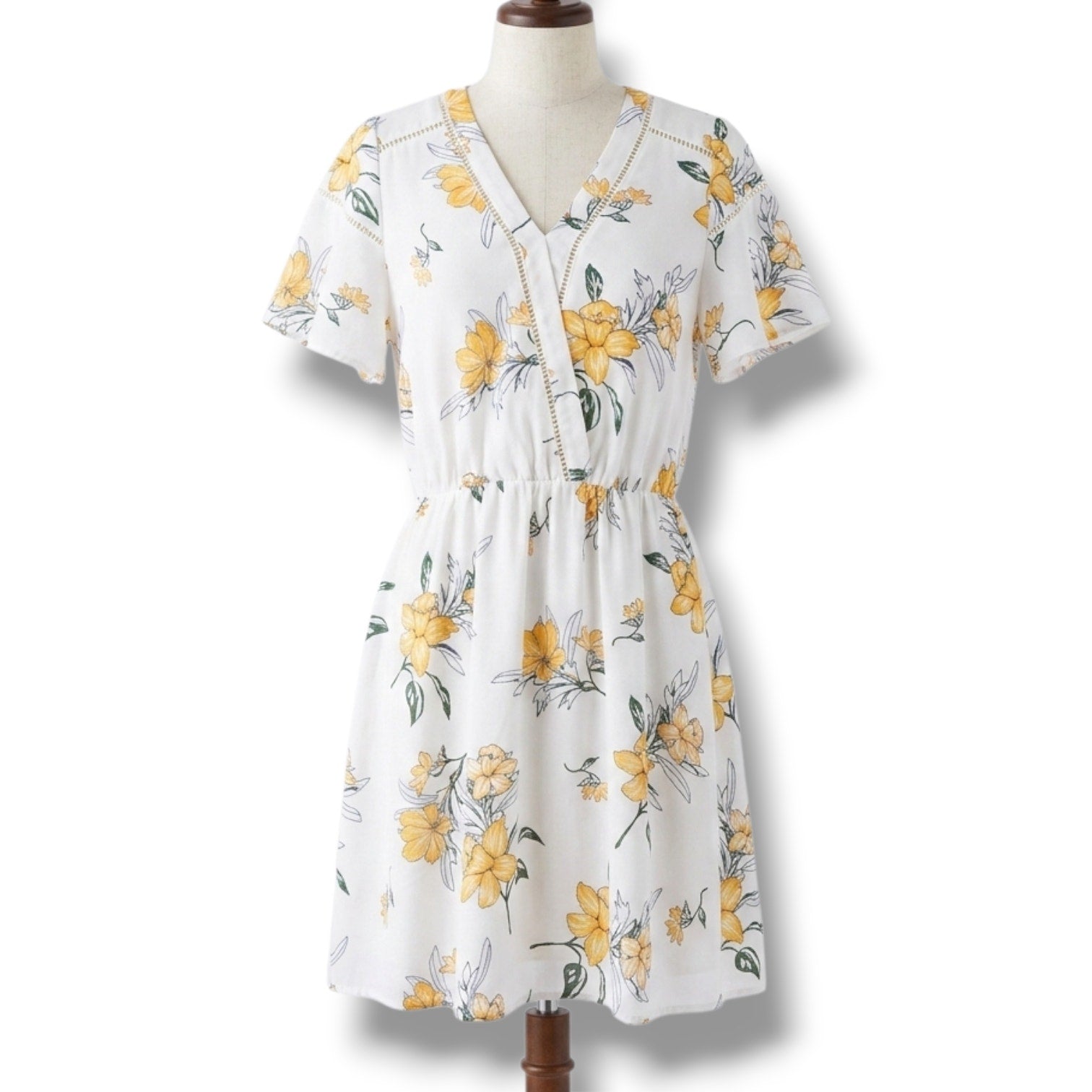 Sienna Sky  women's White Floral Lattice Trim A-Line Dress