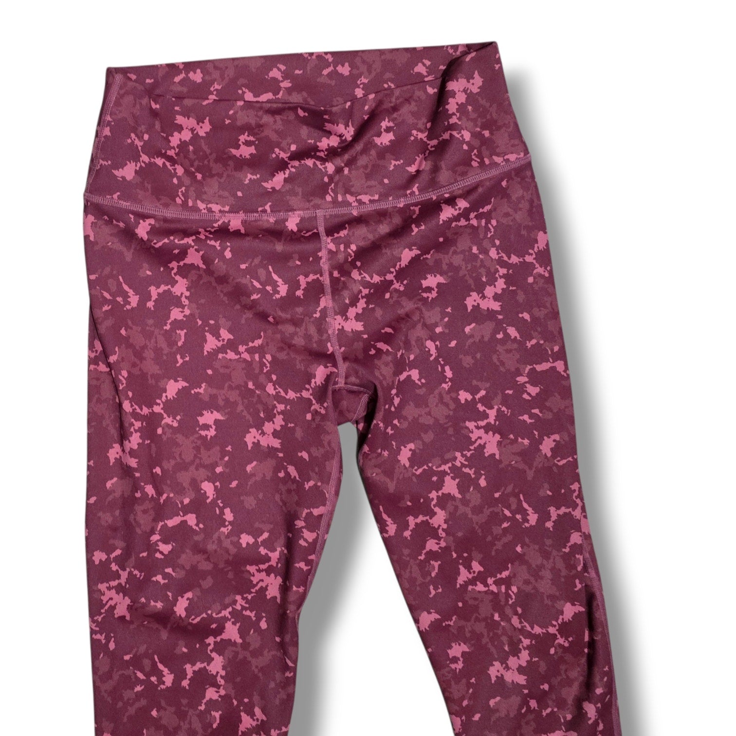 Fabletics PowerHold Women's Burgundy Pink Camo High Waisted Leggings 29" waist