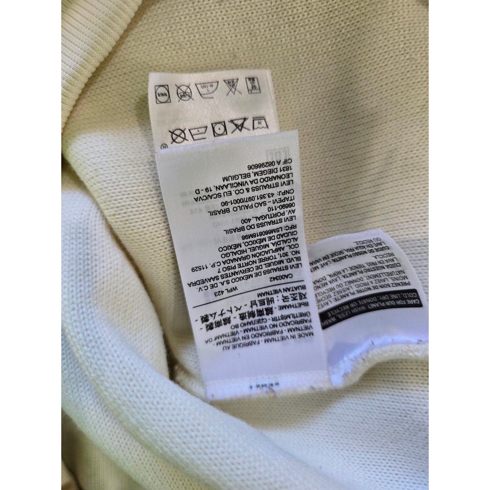 Levi's Cream Cozy Faux Fur Sherpa Crewneck Sweatshirt