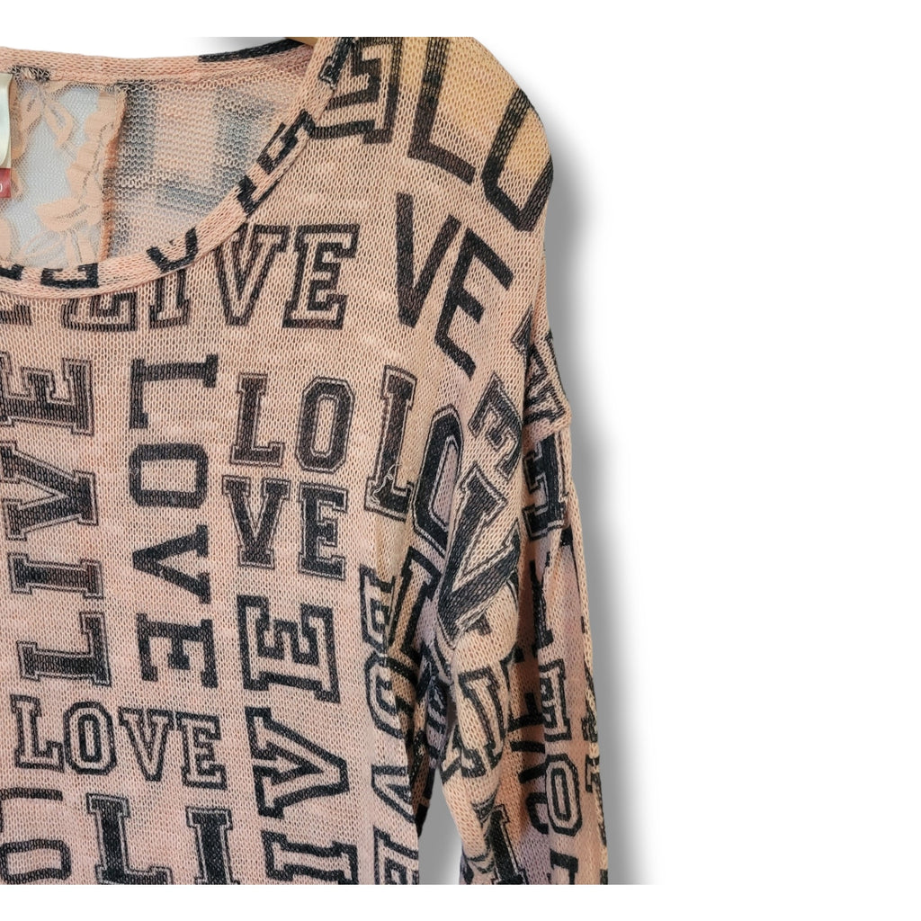 No Boundaries Juniors Pink LOVE Print Pullover Sweater – Lace Back, Size Large