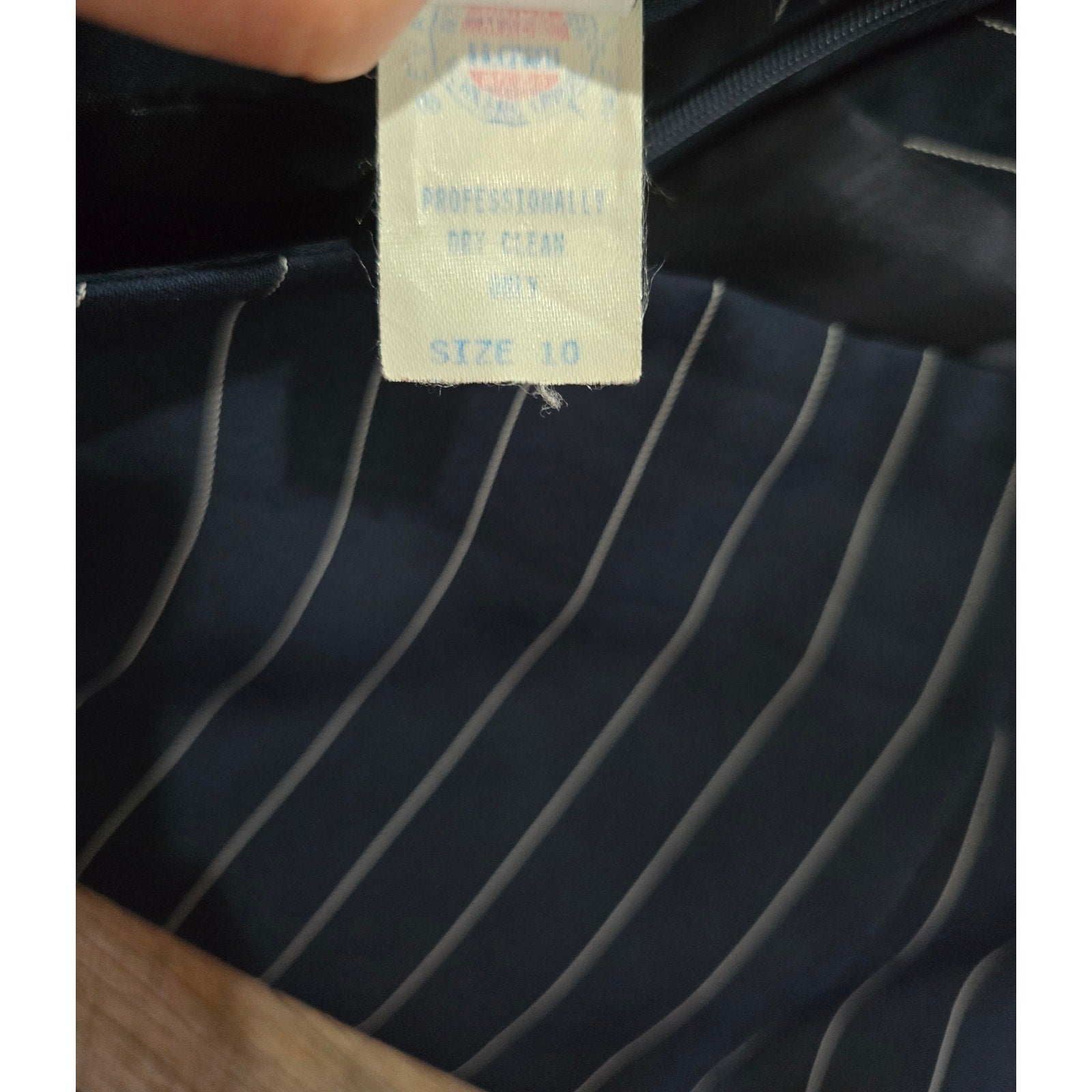 Vintage Evan-Picone Navy Blue Pinstripe Pencil Skirt Lined Size 10