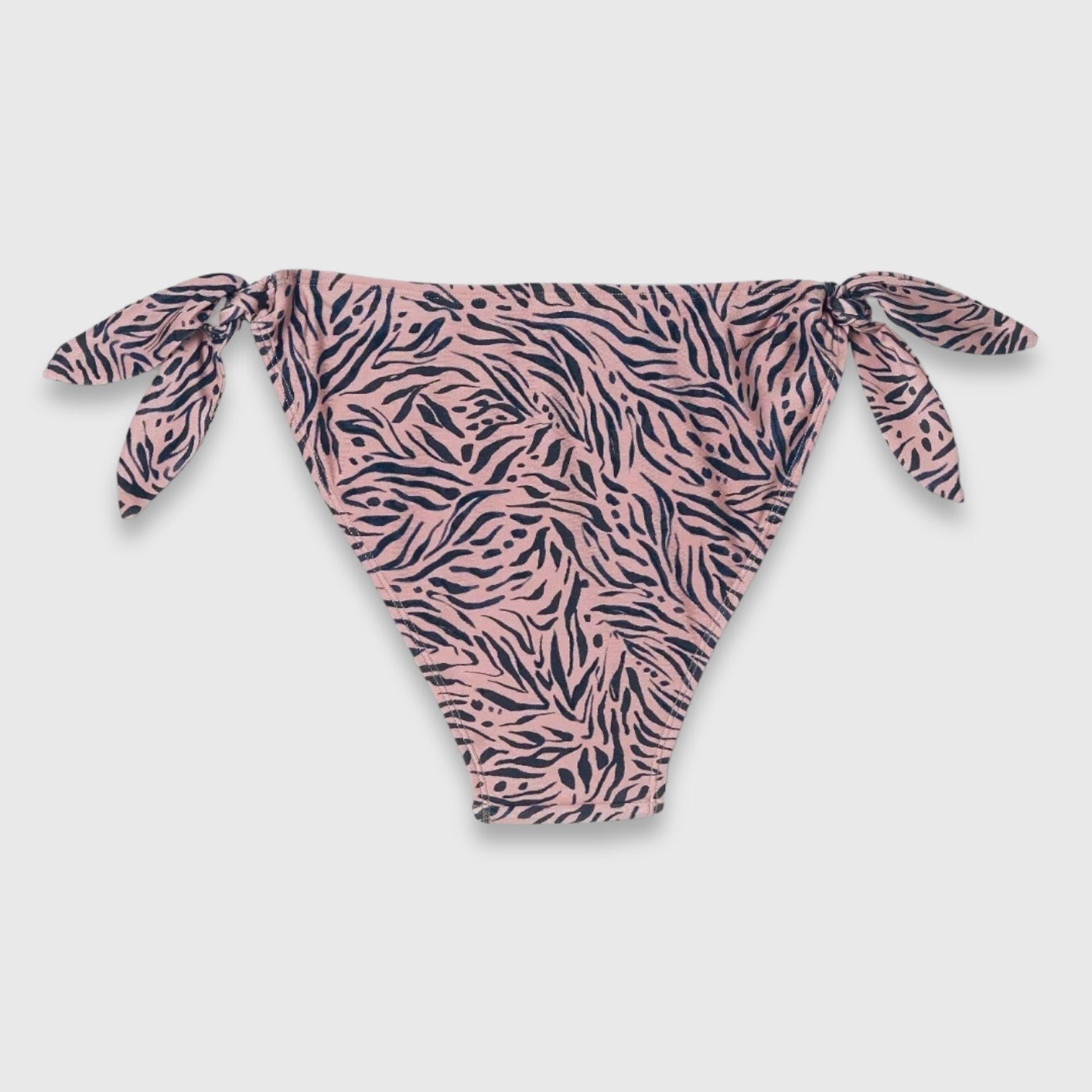 Xhilaration Juniors High-Leg High-Waist Animal Print Bikini Bottom – Medium (NWT)
