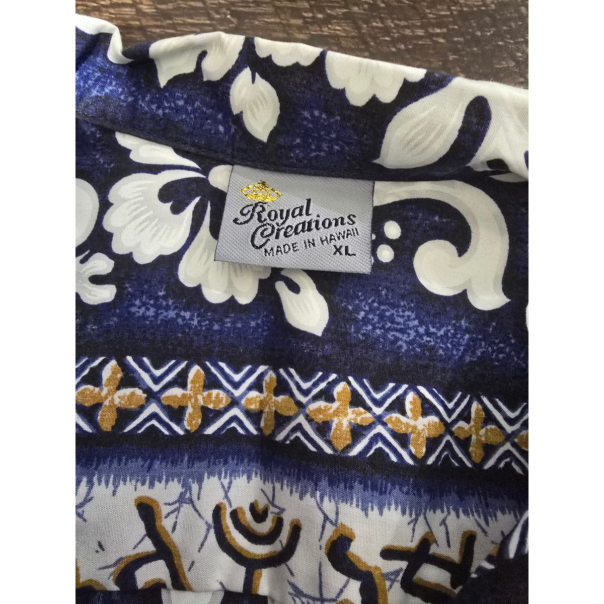 Vintage Royal Creations Hawaii Hawaiian Shirt Men XL Blue Floral Tribal Made USA