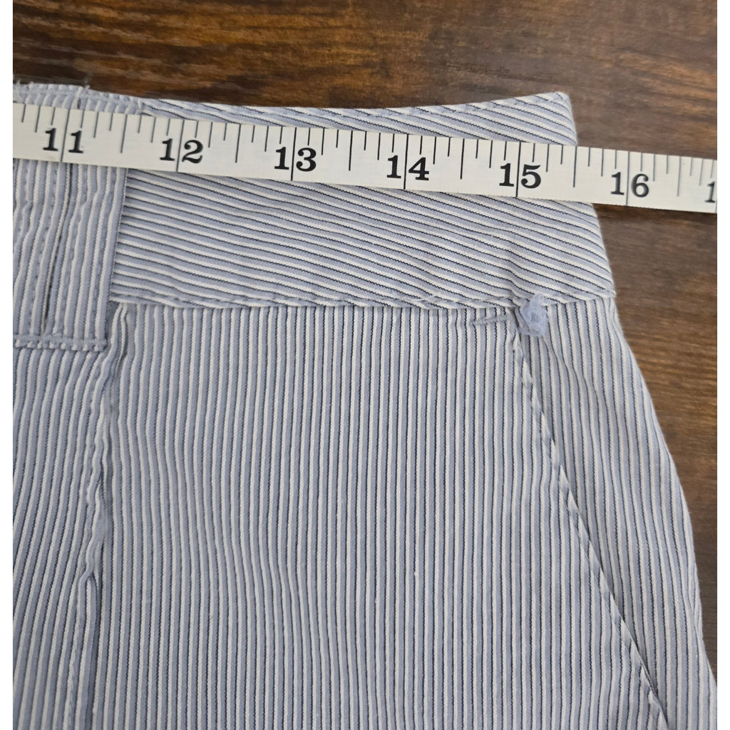 St. John's Bay Petite Size 12P Blue White Seersucker Striped Shorts