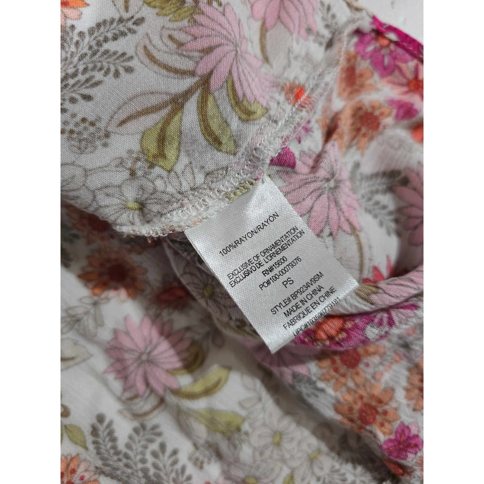 Democracy Women’s Floral Tie-Front Blouse PS Petite – 100% Rayon Boho Style