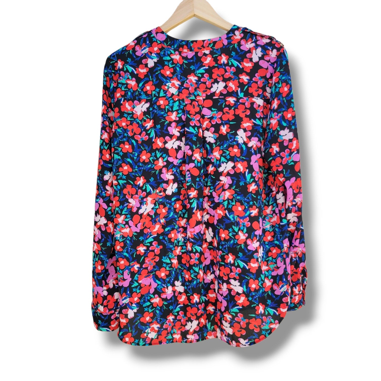 Attention Women’s Floral Long Sleeve Lightweight Blouse Sz Medium Polyester
